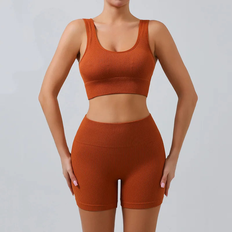 Breathable Seamless Yoga Set: Quick-Dry 2-Piece Workout Outfit - FigureVerse