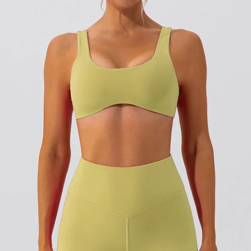 FUBEIKE Gym Top Yoga Clothes Tight Rose Red Sports Underwear Women's Training Running Quick-Drying Workout Yoga Seamless Bra - FigureVerse