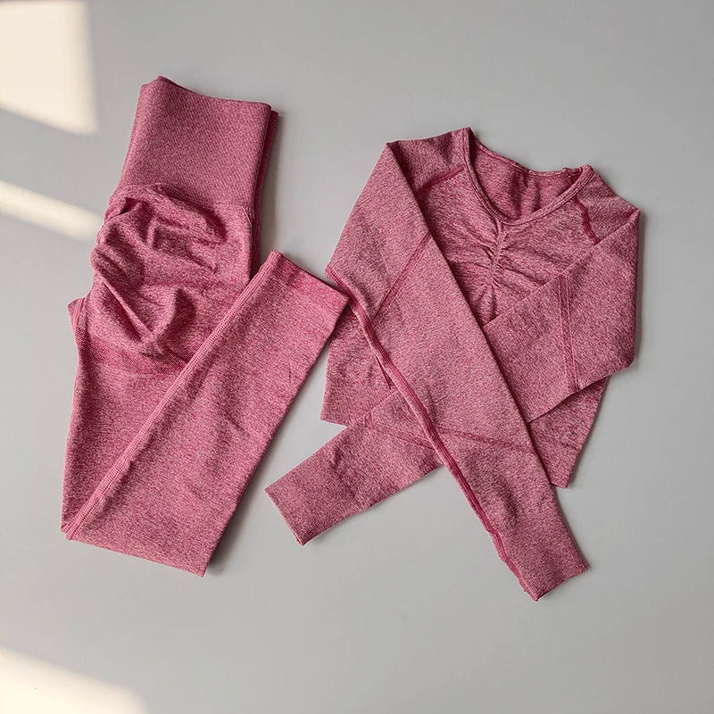Seamless Women's Yoga Set: Breathable Quick-Dry Crop & Leggings - FigureVerse